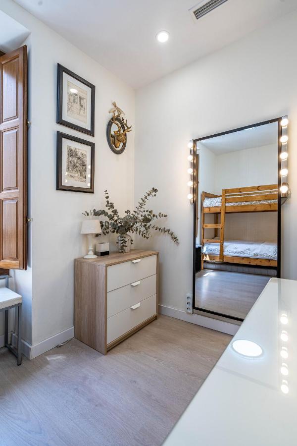 Central Luxury Flat With Free Parking Leilighet Valencia Eksteriør bilde