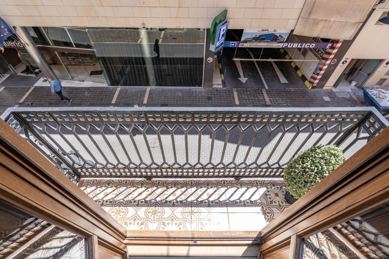 Central Luxury Flat With Free Parking Leilighet Valencia Eksteriør bilde