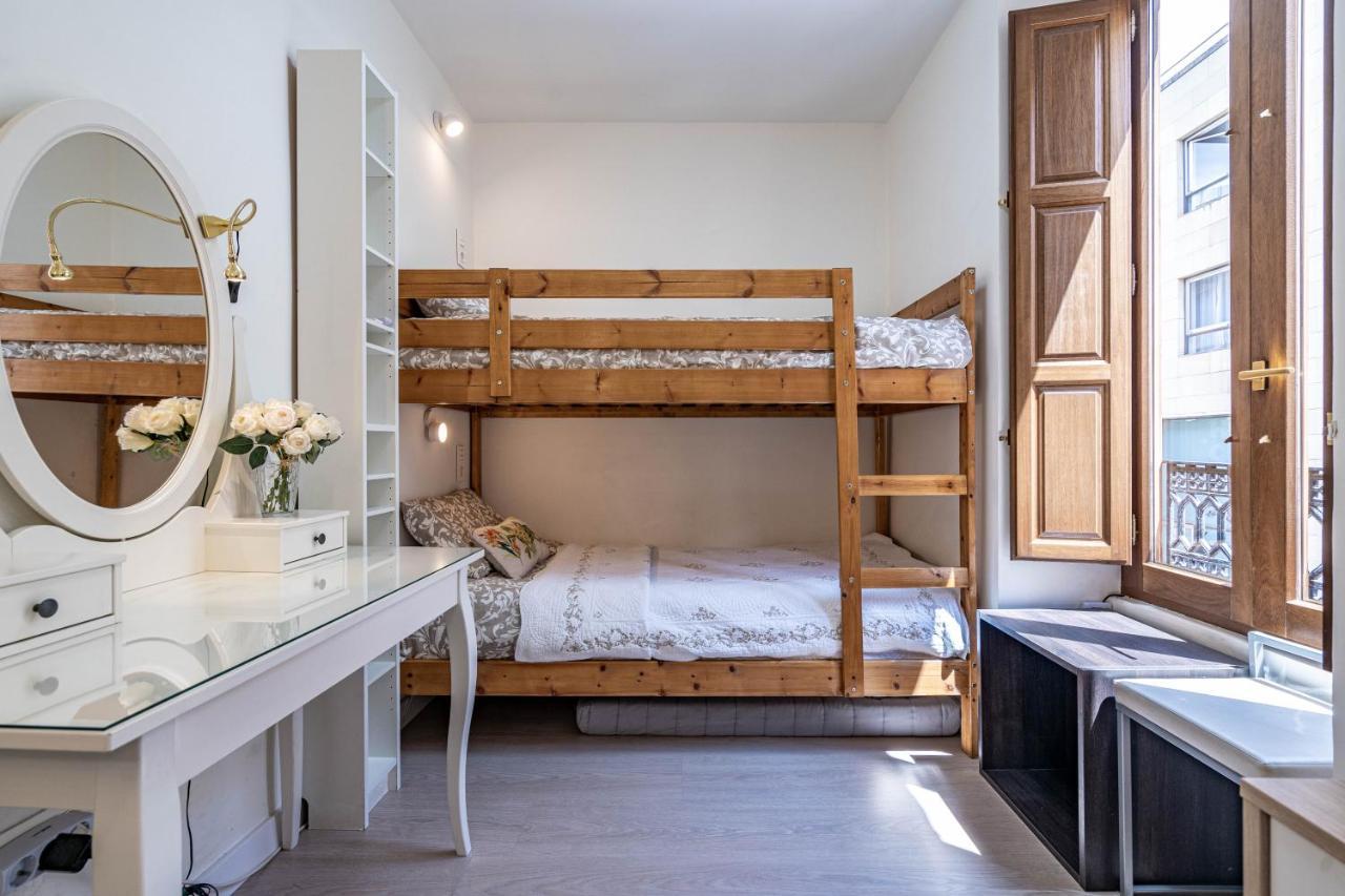 Central Luxury Flat With Free Parking Leilighet Valencia Eksteriør bilde